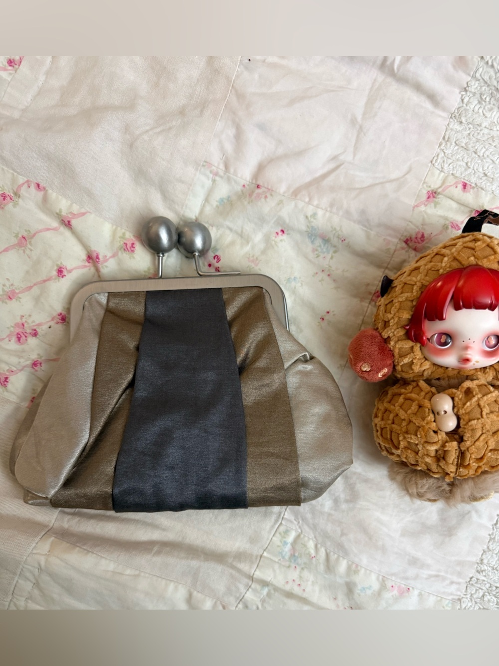 Bath & Body Works Giant Black and Silver Clutch - Picture 4 of 6
